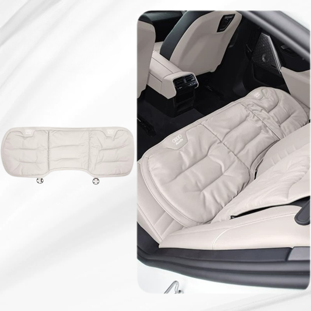 Individuelles Kissen für die Rückbank des Autos